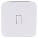 Apple Wired 8-Pin EarPods with In-Line Mic/Remote - White (A1748)