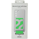 SAMSUNG Silicone Cover with Strap for Samsung Galaxy S22 - White / Green