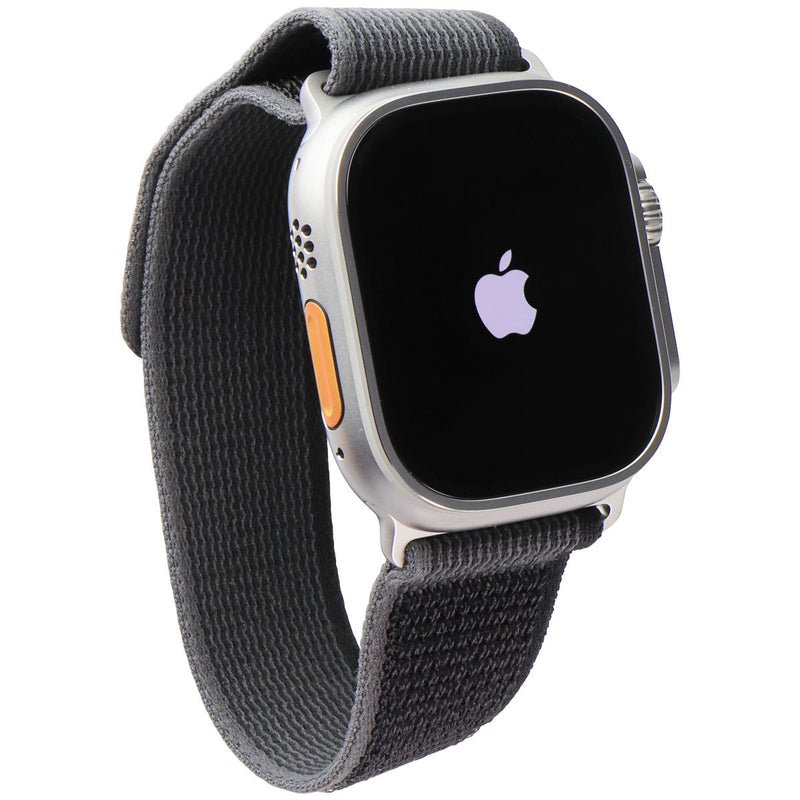 Apple Watch Ultra 49mm Titanium A2622 GPS + LTE - Black/Gray Trail Loop (M/L)