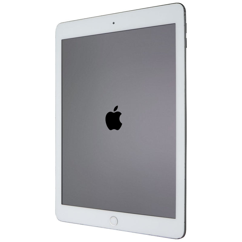 Apple iPad (9.7-in) 2018 Tablet (Wi-Fi Only) A1893 - 32GB / Silver