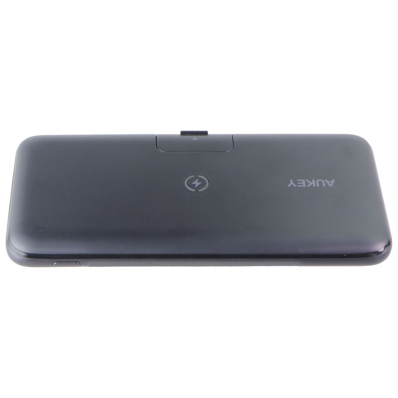Aukey Basix Pro Series (10k mAh) Wireless Charging Power Bank (PB-WL02)