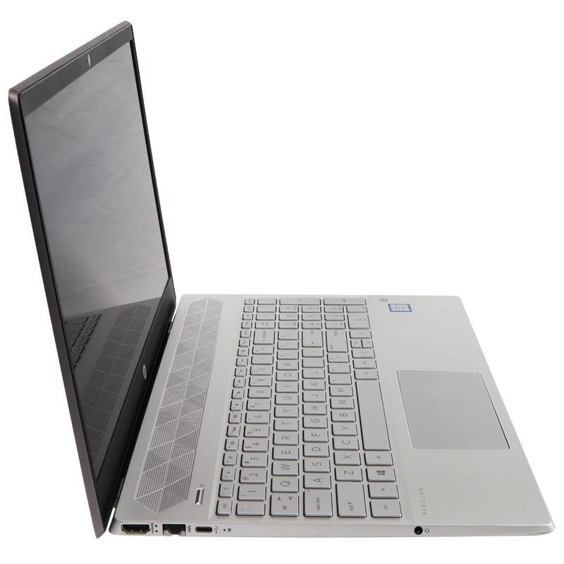 HP Pavilion (15.5-in) Laptop (15-CS0053CL) Intel Core i5-8250U/UHD 620/1TB HDD