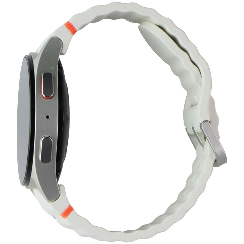 Samsung Galaxy Watch7 (40mm) Smartwatch (Unlocked) LTE + WiFi - Cream (SM-L305U)