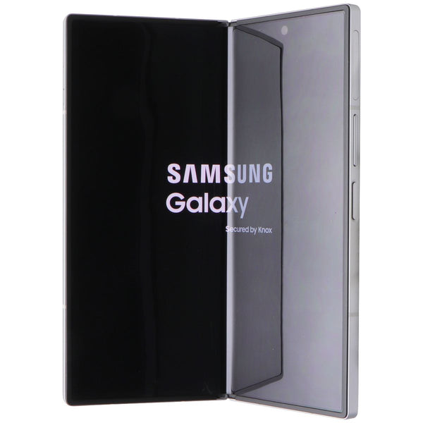 Samsung Galaxy Z Fold6 (7.6-in) Smartphone (SM-F956U) Unlocked - 256GB / Silver