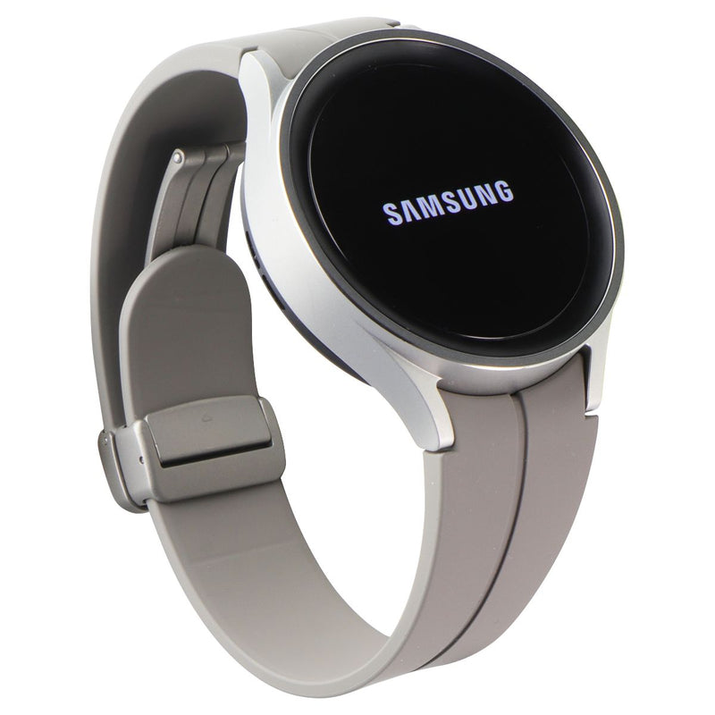 Samsung Galaxy Watch5 Pro (45mm) - Gray Titanium (GPS + LTE) SM-R925U