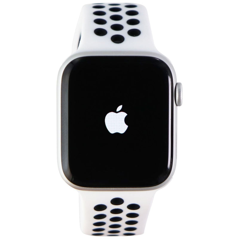 Apple Watch NIKE Series 6 (GPS) - 44mm Silver Aluminum / White Sp Band (A2292)