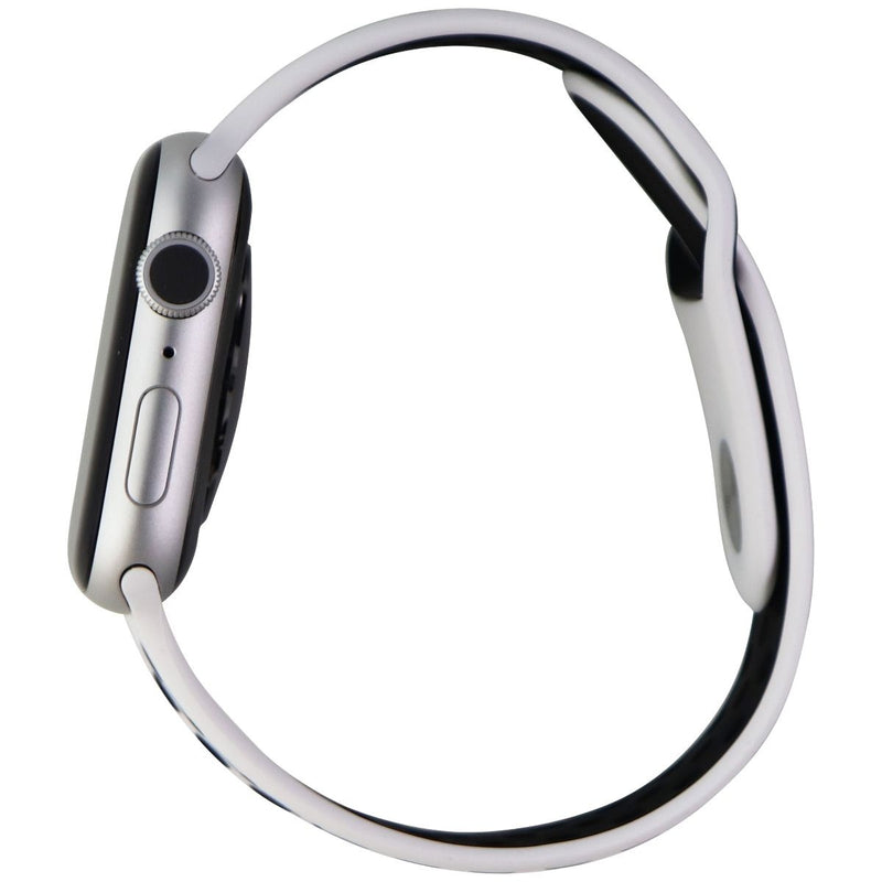 Apple Watch NIKE Series 6 (GPS) - 44mm Silver Aluminum / White Sp Band (A2292)