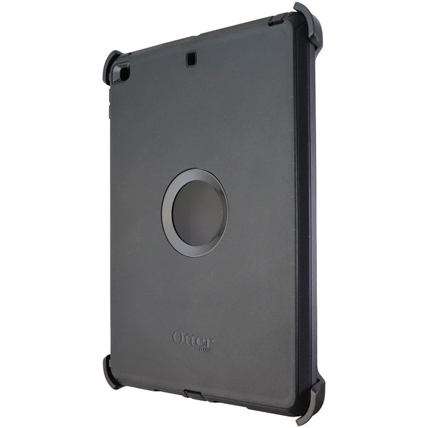 OtterBox Defender Pro Series Case for Apple iPad (7th, 8th & 9th Gen) - Black