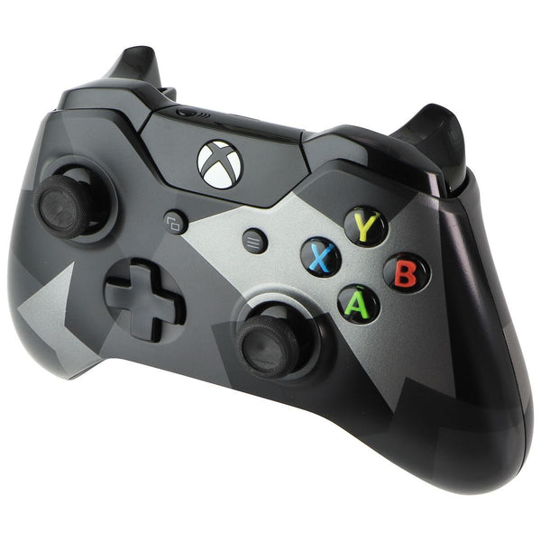 Xbox One Special Edition Covert Forces Wireless Controller (1697)