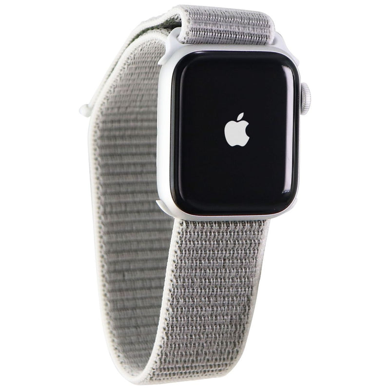 Apple Watch Series 6 Nike (GPS + LTE) 40mm Silver Aluminum / White Spo